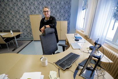Raahen jättävä Marjukka Manninen: "Raahen ja kuntayhtymän toimintojen lippua täytyy heiluttaa edelleen"