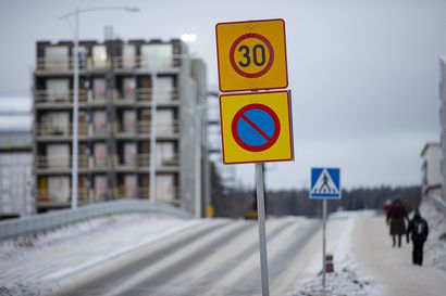 Parkkisakoista tehdään Oulussa paljon oikaisupyyntöjä – pysäköintivirheiden määrä lähti 2021 Oulussa taas pieneen kasvuun