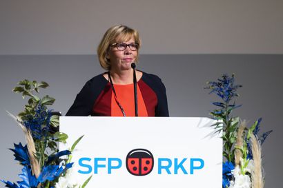 Oikeusministeri Anna-Maja Henriksson: Rkp ei hyväksy soten rahoitusmallia – puolue haluaa määräaikaisen paikallisen sopimisen kokeilun koko Suomeen
