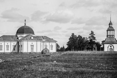 Lukijalta: Fredrik Meskuksen tarina Kuusamon vanhan kirkon poltosta – kuuntele myös äänitallenne!