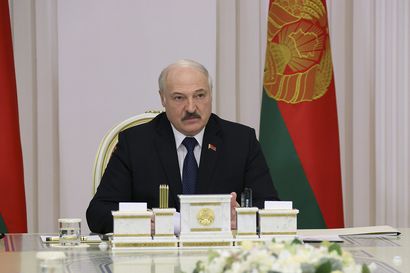 Analyysi: Lukashenka ja Putin saivat mitä halusivat härskillä hybridipelillä – EU joutuu arvostelun sijasta keskustelemaan heidän kanssaan rajansa turvallisuudesta
