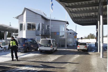 Maanantai alkoi rauhallisesti, mutta iltapäivällä Vartiuksen rajanylityspaikalle ilmaantui turvapaikanhakijoita – Oulun vastaanottokeskuksessa varauduttu
