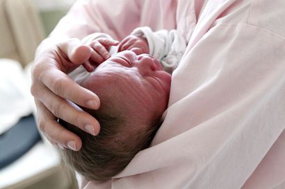 Lapissa syntyvyys jatkaa laskuaan –  koko maassa syntyneitä jopa ennätyksellisen vähän