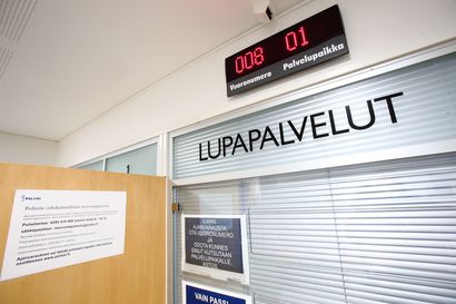Lupavuosi 2022 oli ennätyksellinen Oulun poliisilaitoksella – Pudasjärvellä lupapalvelun jonotusaika pysyi kohtuullisena