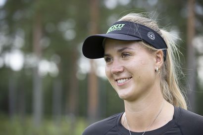 Kiira Riihijärvi pelasi itsensä LPGA-karsintafinaalin viimeisille kierroksille Alabamassa, mutta kirittävää riittää
