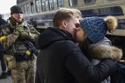 Ukrainan rautatiet ovat sodan aikana venyneet ihmeisiin, kuten 50 000 ihmisen evakuoimiseen Harkovasta yhden päivän aikana – viime viikolla juna kuljetti perille myös Suomen pääministerin