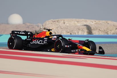 Red Bull vahva Bahrainin aika-ajoissa – Verstappen paalulle F1-kauden avauskisaan, Bottas 12:s