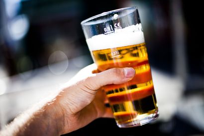 Pellolaismarketissa ei myydä alaikäisille edes alkoholitonta olutta – kauppa vetoaa vanhempiin somessa