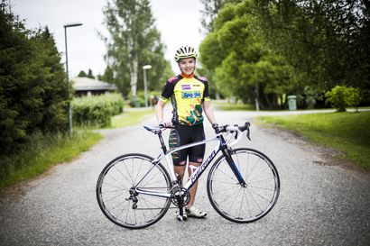 Vauhti ja vaara viehättävät – rovaniemeläinen Seliina Manninen, 18, tähtää maastopyöräilyn ammattilaiseksi