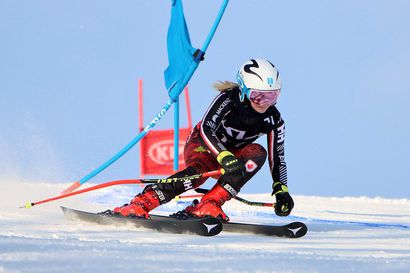 Stella Jaakola jäi sadasosan mitalista Kia Ski Tourin syöksykisassa Suomulla