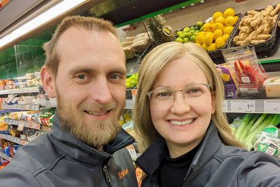 Salla ja Jani pääsevät kauppiaaksi kotikylälleen – Kestilän K-Market Eväsrepun uuden kauppiaan haku käynnissä