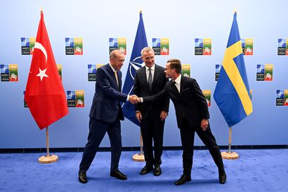 Turkin iltalypsyistä huolimatta Ruotsin jäsenyys Natossa varmistui