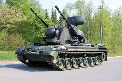 Saksasta vihdoin raskasta aseistusta Ukrainaan – matkaan lähtee Gepard-ilmatorjuntapanssareita