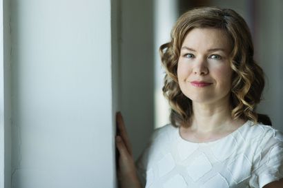 Kirja-arvio: Hanna Meretojan esikoisromaanissa rintasyöpädiagnoosi sysää naisen kolmanteen muodonmuutokseen
