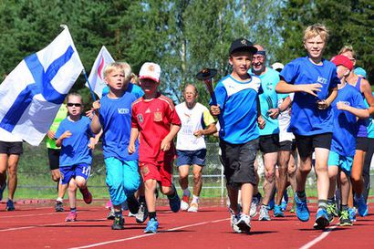 Rauhanjuoksu piipahti Rovaniemellä – virallinen startti tiistaina Nordkapista