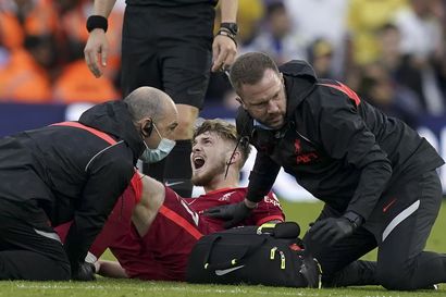 Liverpoolin 18-vuotias jalkapallolahjakkuus leikkaukseen pahan loukkaantumisen takia