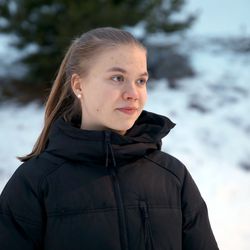 Liminkalainen hiihtolupaus Nelli-Lotta Karppelin kisaa parhaillaan Euroopan nuorten talviolympiafestivaaleilla Italiassa – "Täältäkin voi tulla ja menestyä"