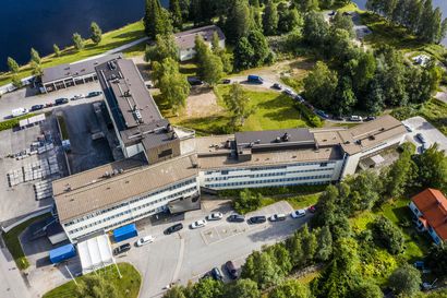 Koronatestauspisteet ovat ruuhkautuneet Rovaniemellä – Hallintoylilääkäri: "Syynä koulujen alkaminen, ei niinkään viikonlopun isot tapahtumat"
