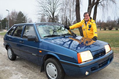 Reijo Viljasella on Euroopan komein Lada Samara – Miten on mahdollista, että kohta 23-vuotias auto on kuin tehtaan pakasta vedetty?