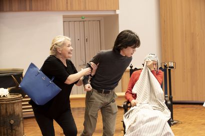 Perisyntiä Oulun konservatoriolla kahdessa näytöksessä – Puccinin pienoisoopperat Suor Angelica ja Gianni Schicci ovat  Oopperastudion viides oma projekti