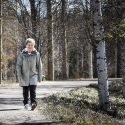 70 vuotta täyttävä Hannele Pokka on tehnyt aina paljon töitä – "En olisi halunnut toisenlaista elämää"
