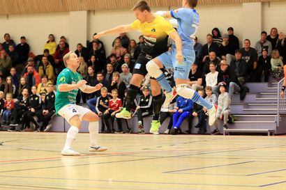 Liigaa kotikaupungin edessä – Vieska Futsal toi ottelunsa Raaheen