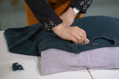 Käyttökelvottomien ja rikkinäisten vaatteiden kierrätystä on toivottu – torstaina Rovaniemelle avataan poistotekstiilien keräyspiste