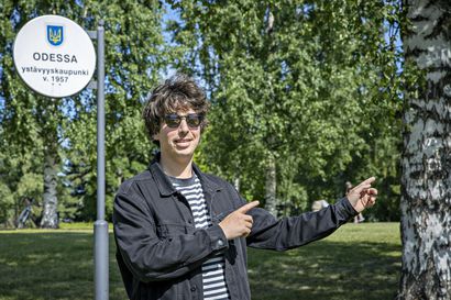 Qstockin oheistapahtuma houkuttelee nuoria mukaan kulttuuripääkaupunkitoimintaan – Oulu2026-puistossa esiintyvä Barbitalokollektiivi huokuu feminiinistä energiaa