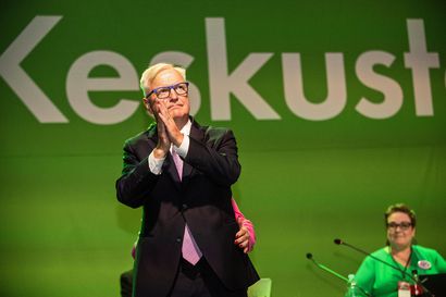 Valitsijayhdistyksen ehdokas Olli Rehn sai keskustan yksimielisen tuen taakseen – Rehnin mukaan Suomi tarvitsee tarkemmat määrittelyt sille, kuka johtaa kriiseissä