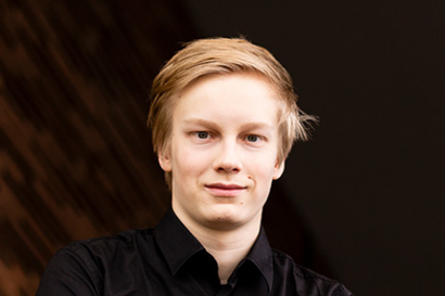 Leevi Madetoja -pianokilpailun pääsarjan voitti Mikael Loponen Turusta