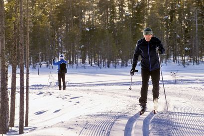 Liikuntavuoden huippukohta lähestyy – Markku Laajanen osallistuu Napapiirin Hiihtoon 30. kerran