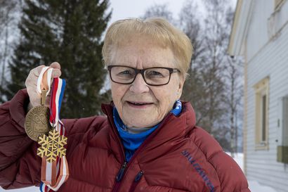 Muhoksen hiihtäjä Senja Nuolikivi (o.s. Pusula) voitti kaksi arvokisojen pronssimitalia – Elämänsä kunnossa hän oli 1968, mutta olympialaisissa kohtalo puuttui peliin: "Olin sen jälkeen henkisesti kuin puu-ukko"