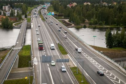 Nelostien Oulu-Kemi-välin parannushanke saatiin päätökseen aikataulussa – nelivuotisella hankkeella oli noin 750 henkilötyövuoden työllistävä vaikutus