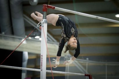 15-vuotias Maisa Kuusikko voimisteli kolme kultaa – Oulun Pyrinnön voimistelijoille neljä mitalia kotikisoista