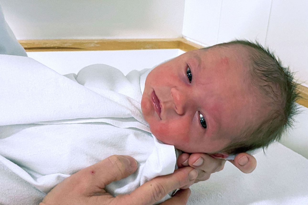 Vuoden 2022 ensimmäinen vauva syntyi Tornioon | Lapin Kansa
