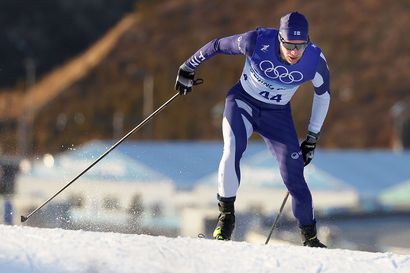 Joni Mäki käytti oljenkortensa sijaa vaille maksimaalisesti – hiihti ensimmäisen henkilökohtaisen palkintokorokesijoituksensa maailmancupissa