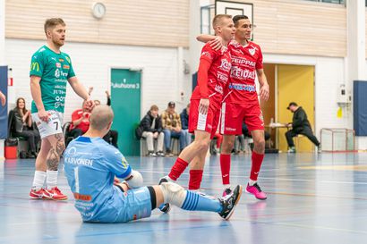 FC Kemi voitti futsal-liigan runkosarjan kolmannen kerran peräkkäin – kaatoi ToPV:n pudotuspelien lämmittelyssä