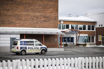 Rovaniemen kaupunki tarjoaa keskusteluapua ja tukea Rantavitikan koulun puukotuksen johdosta
