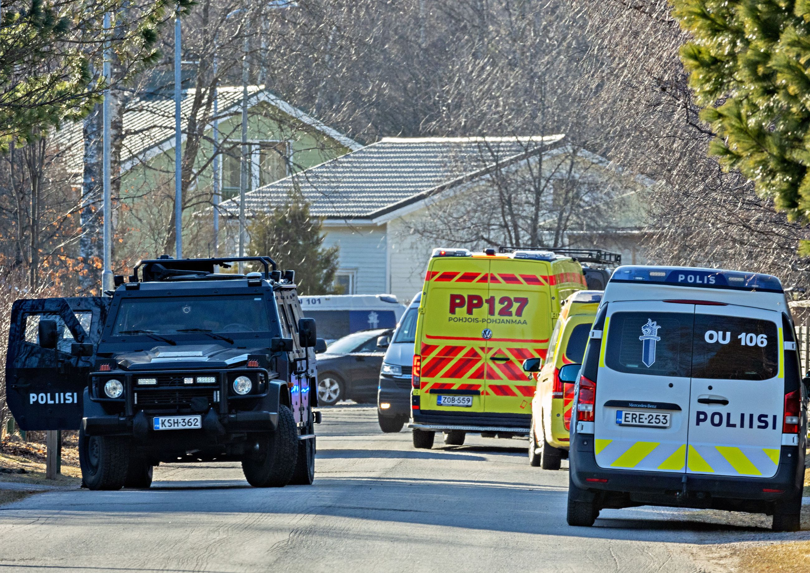 Poliisi: Mies Ja Nainen Ammuttu Kuoliaaksi Oulun Välivainiolla ...