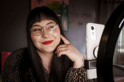 Rovaniemeläinen Anni, 25, kyllästyi siihen, ettei Instagramissa saa näkyä edes nänni – nyt hän julkaisee pornoa OnlyFans-sivustolla