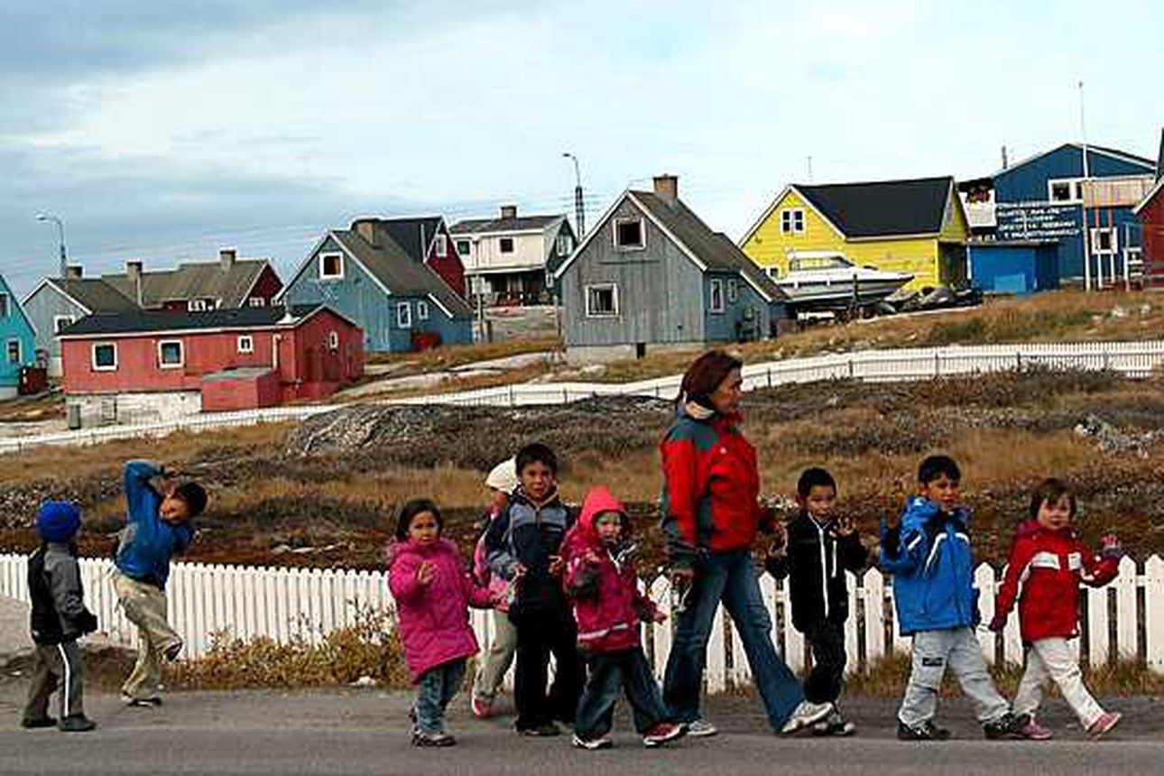 Grönlanti haluaa pelastaa lapset väkivallalta | Kaleva