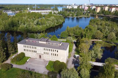 ELY-keskus päätti suojella Ainolan puiston ja rakennuksen – kaksi vanhaa koulua jäi ilman suojelua