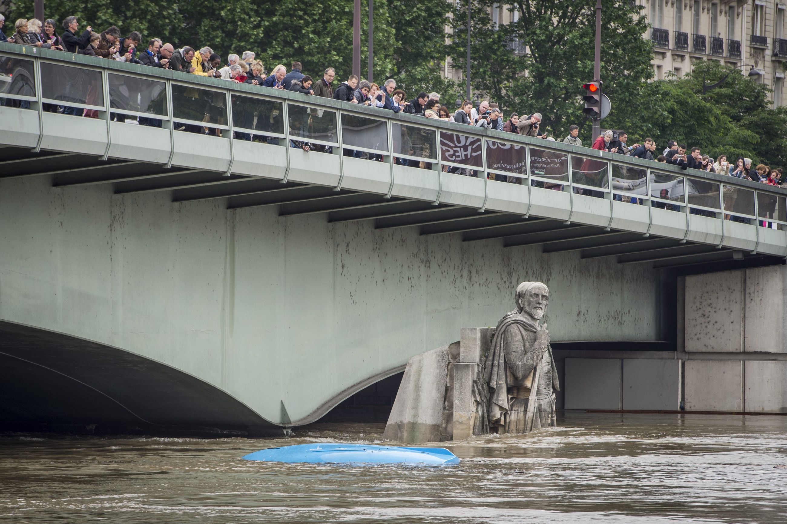 мост альма в париже