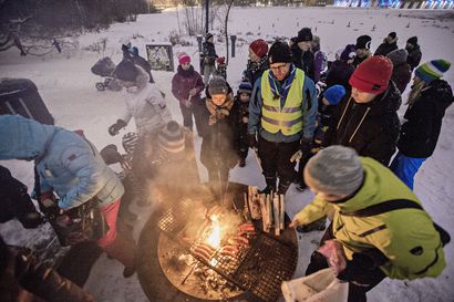 Suuren maailman joulupolku Oulun Ainolan puistossa houkuttelisi matkailijoitakin – tekijöitä tarvittaisiin pistämään homma pyörimään
