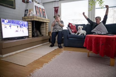 Koirakin säpsähti, kun Posiolla juhlittiin maalia – tuoreen olympiamitalistin äiti suunnitteli pronssipitsalle lähtöä