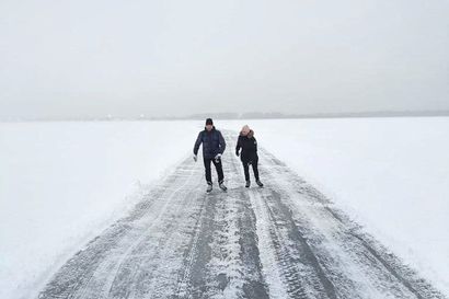 Jääreitti avattiin ja Vihiluodosta Oritkariin pääsee nyt luistellen – "Näin hyvä jää on ollut viimeksi talvella 2016"