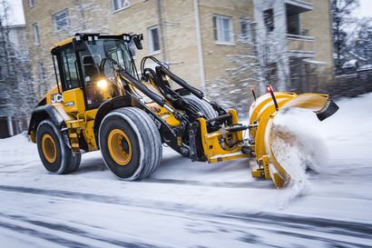 Auraako Rovaniemi jatkossa lumet myös tonttien liittymistä? Kaupunginhallitus esittää, että liittymien puhdistus sisältyy tulevaan urakkasopimukseen
