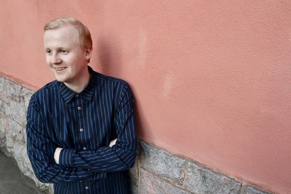 Raahelaislähtöinen, Oulussa opiskellut kitaristi Jere Lilja tekee nyt hulvattomia videoita YouTubeen – sai sovituksellaan näyttelijä Tommi Korpelankin nauramaan