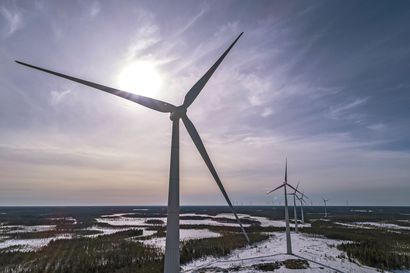 Viime vuonna Suomessa otettiin käyttöön yli 400 uutta tuulivoimalaa