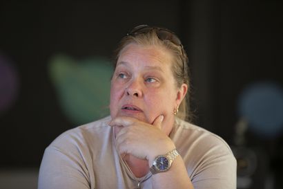 Sari Niemelä erosi perussuomalaisista ja loikkasi demareihin